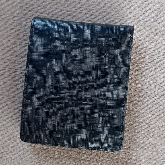 Black Leather Mens Wallet - Picture 4 of 5
